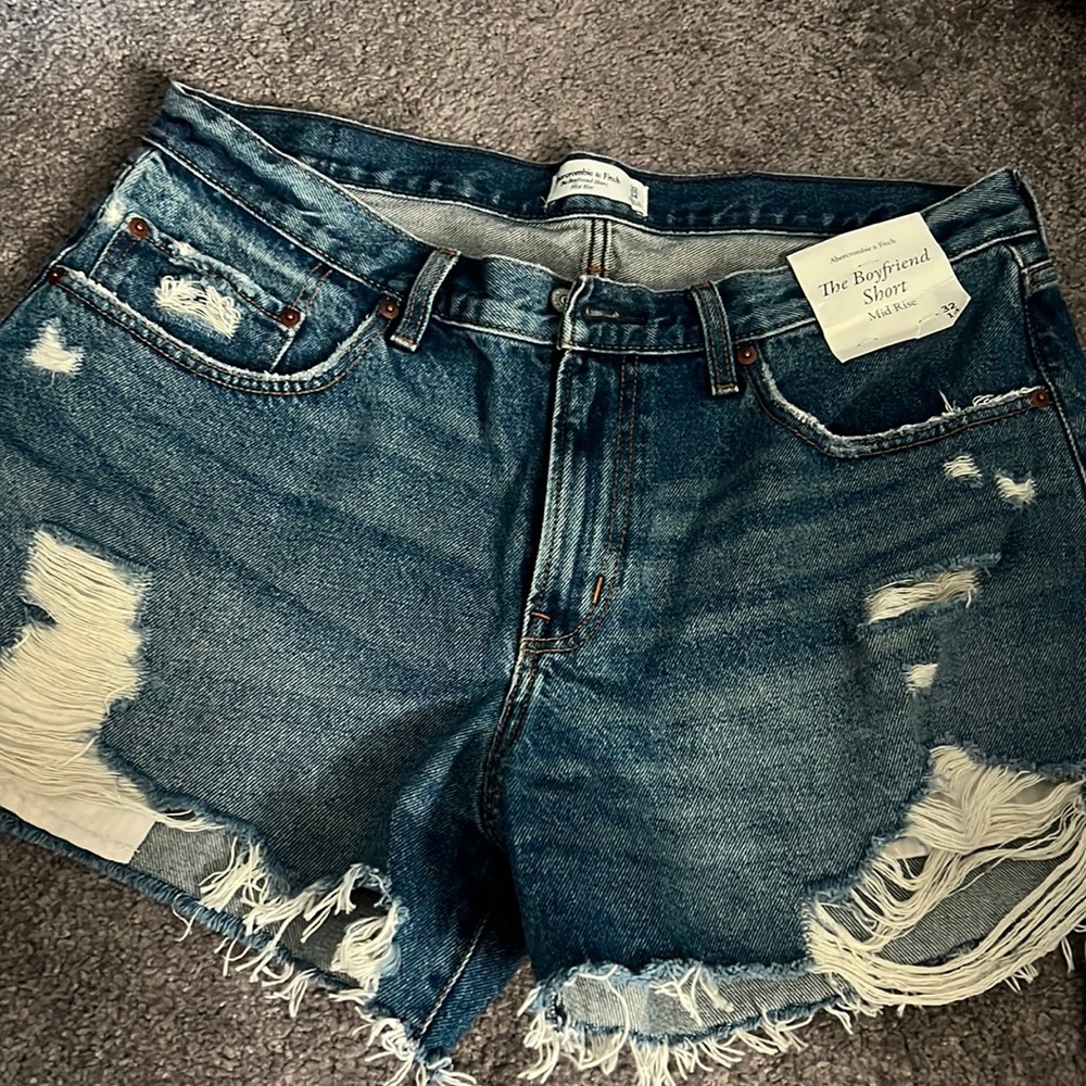 Abercrombie boyfriend shorts